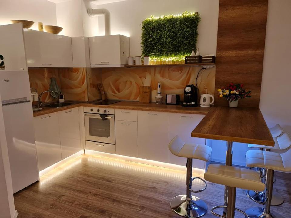 Apartamento Little Treasure By The Sea Pomorie Exterior foto